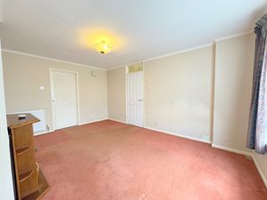 Beacon Close- click for photo gallery